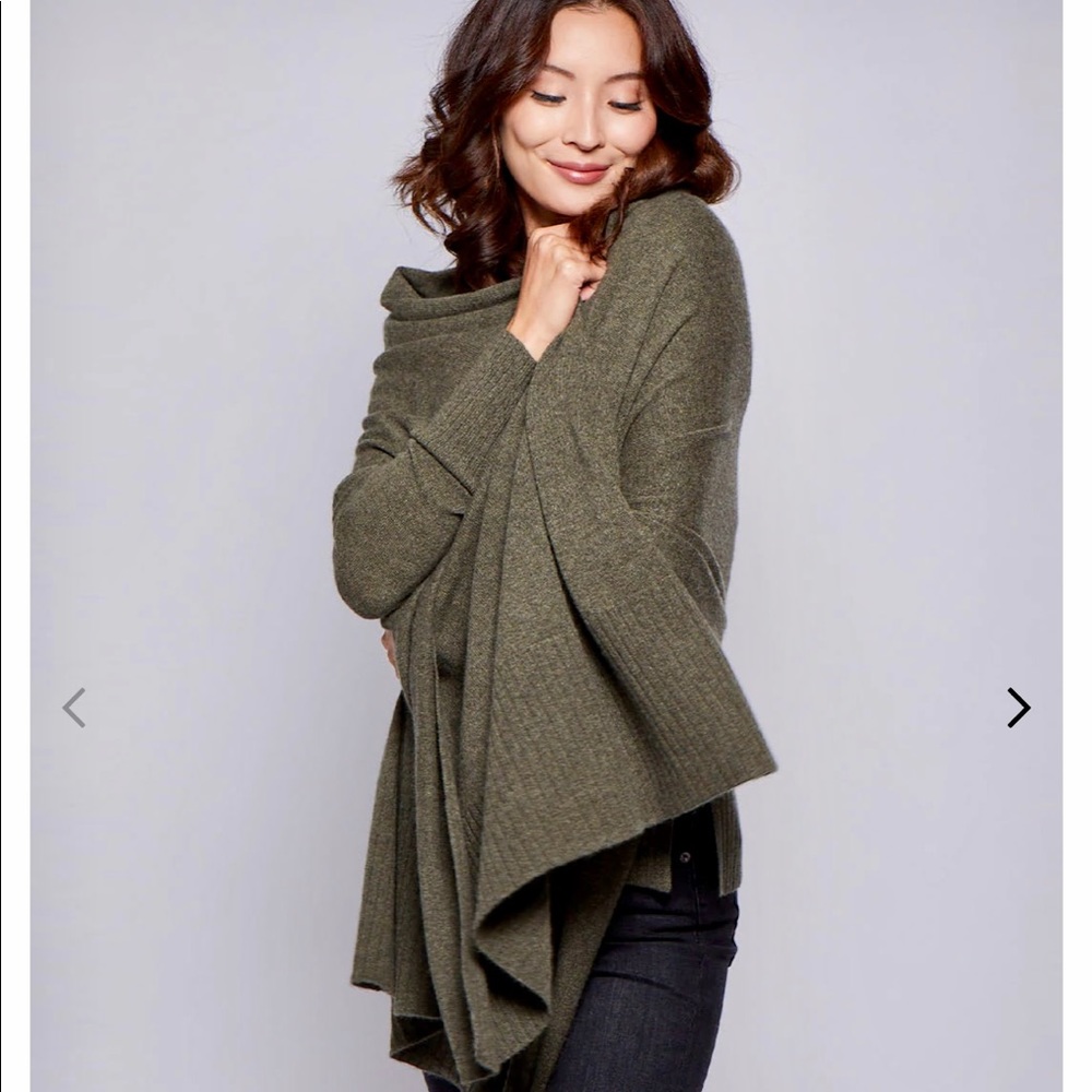 Brand new ribbed Pura cashmere wrap in dark olive
